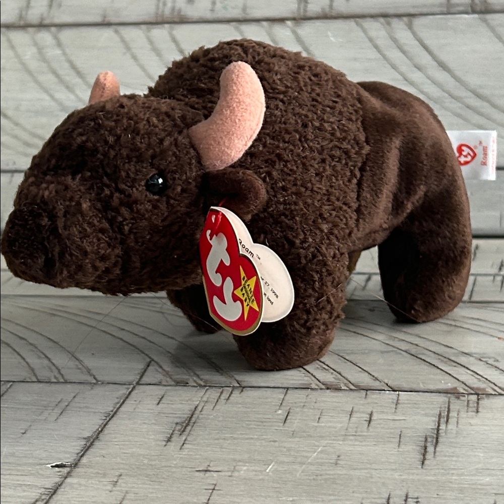 Ty Beanie Baby Roam The Buffalo Plushie with Tag